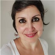 Profesora Titulada Terapias Alternativas, Quiromasaje y Acupuntura, más de 10 años de experiencia, online y presencial en Granada.